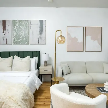 74-1A New Studio In Prime Uws - Gym In Building